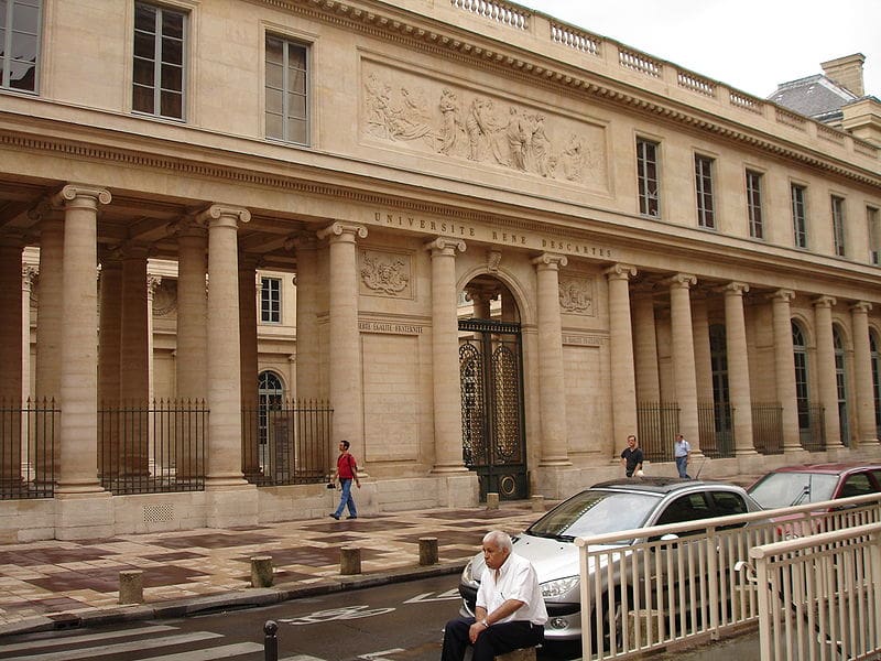 Latest News: University of Paris Descartes offers Master of EdTech